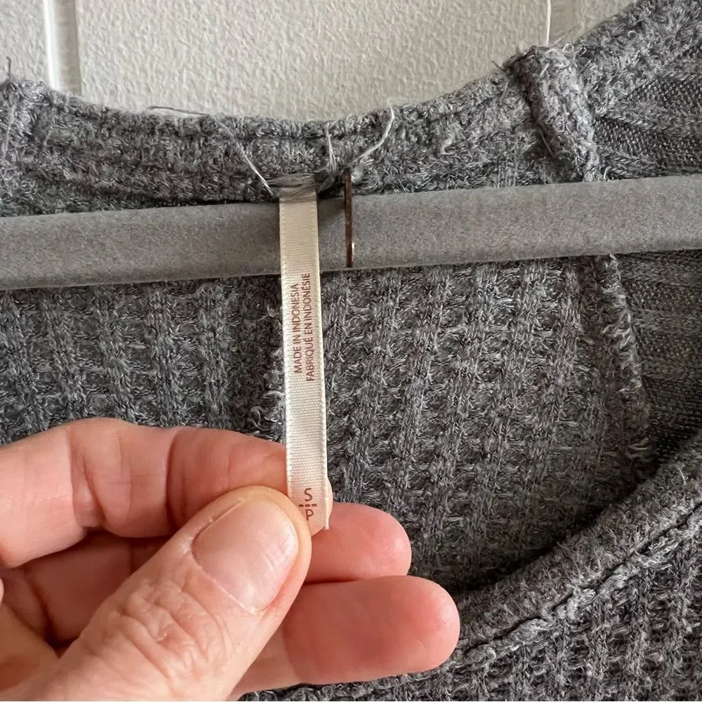 Free People Gray Ventura Raglan Waffle Knit Thermal Top Long Sleeve Size S